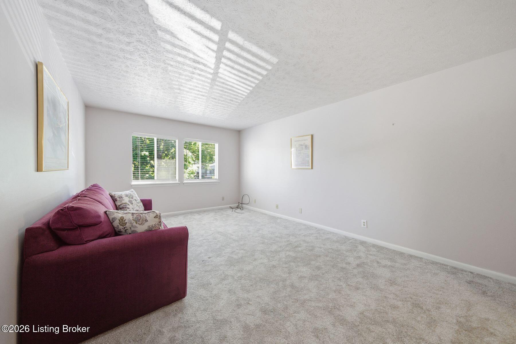 1935 Gardiner Ln APT F89