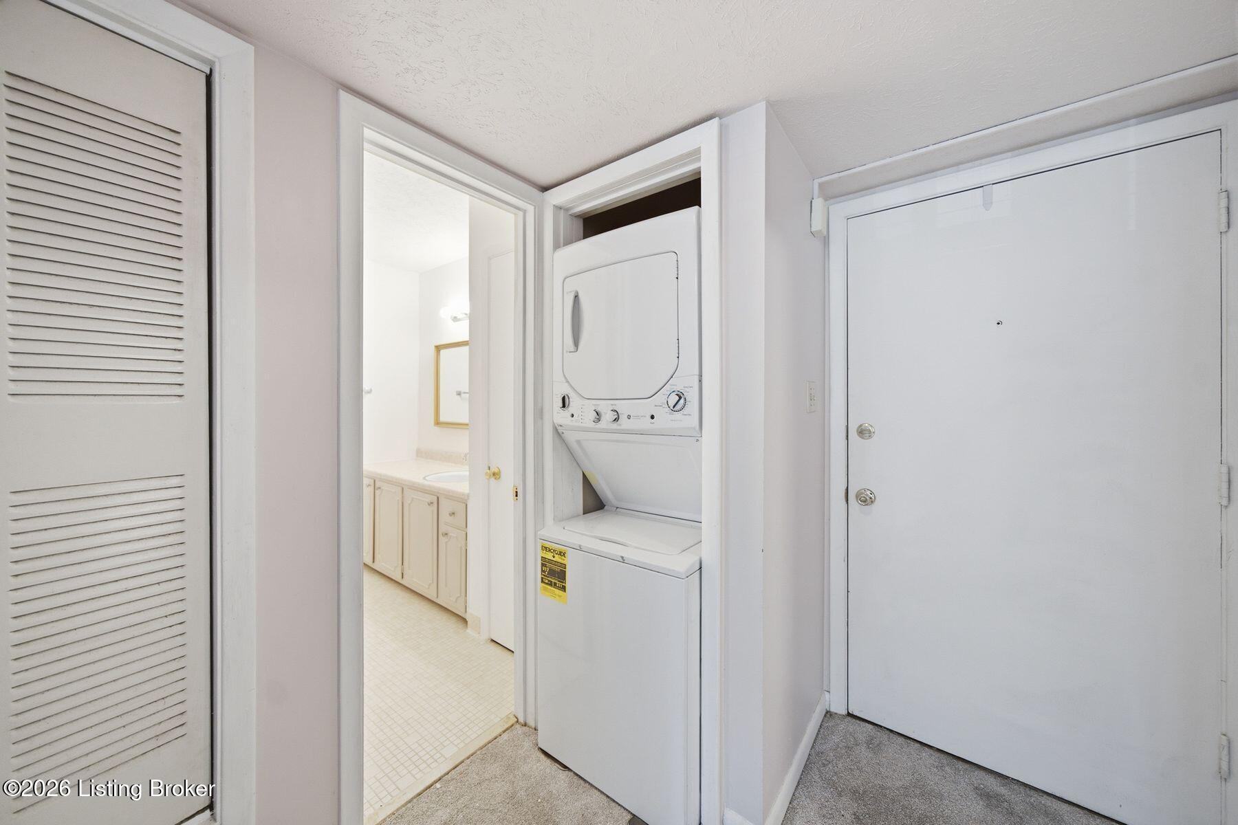 1935 Gardiner Ln APT F89