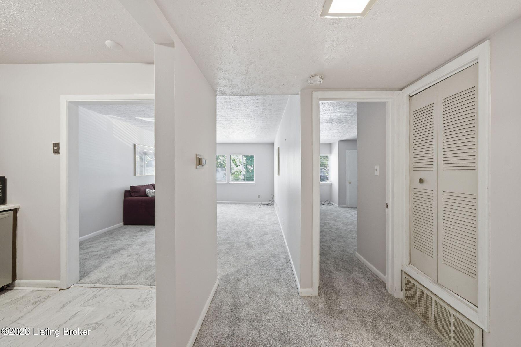 1935 Gardiner Ln APT F89