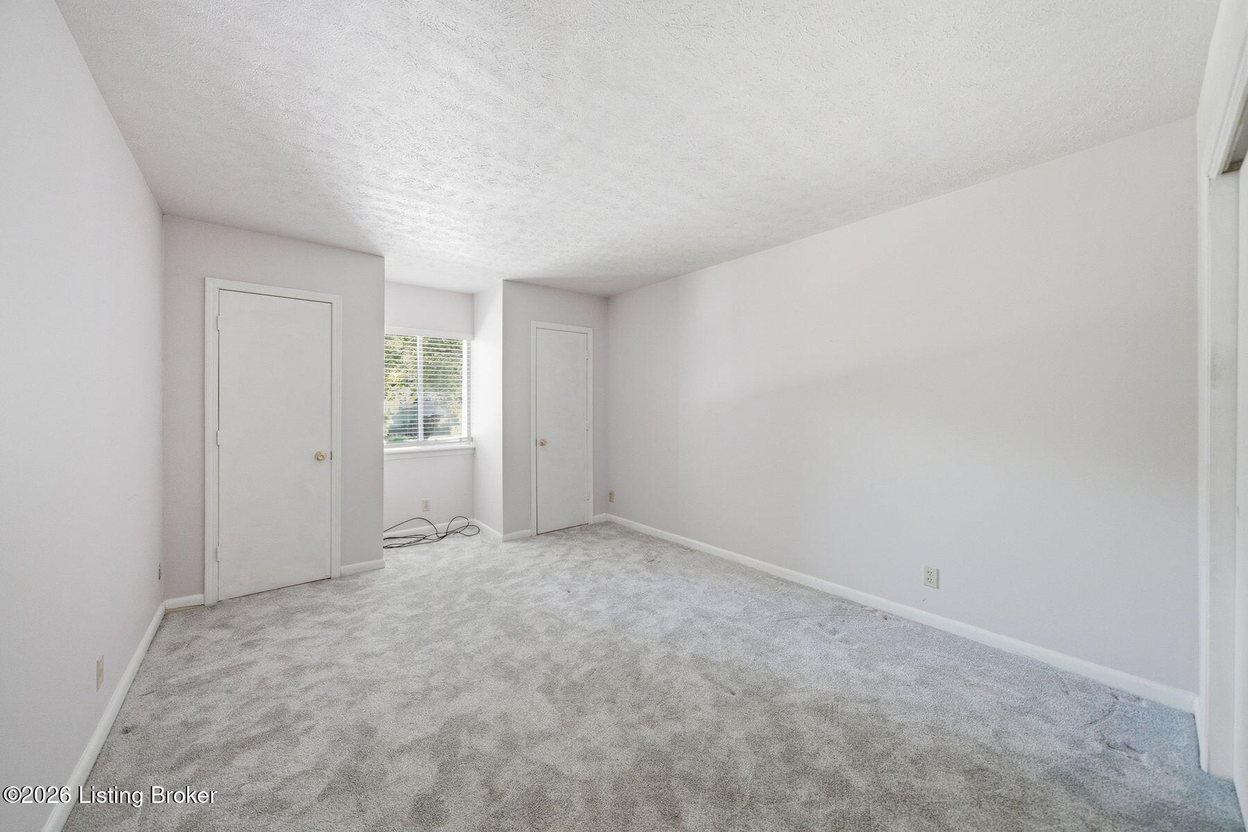 1935 Gardiner Ln APT F89