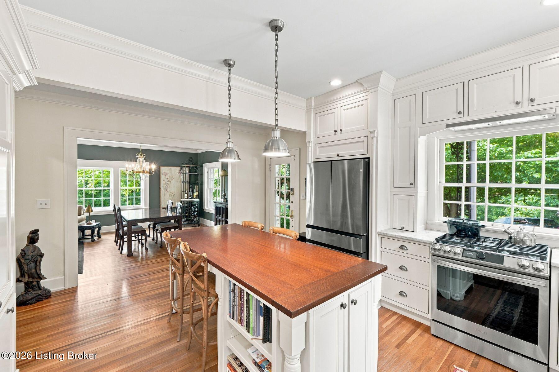 6209 Wolf Pen Branch Rd