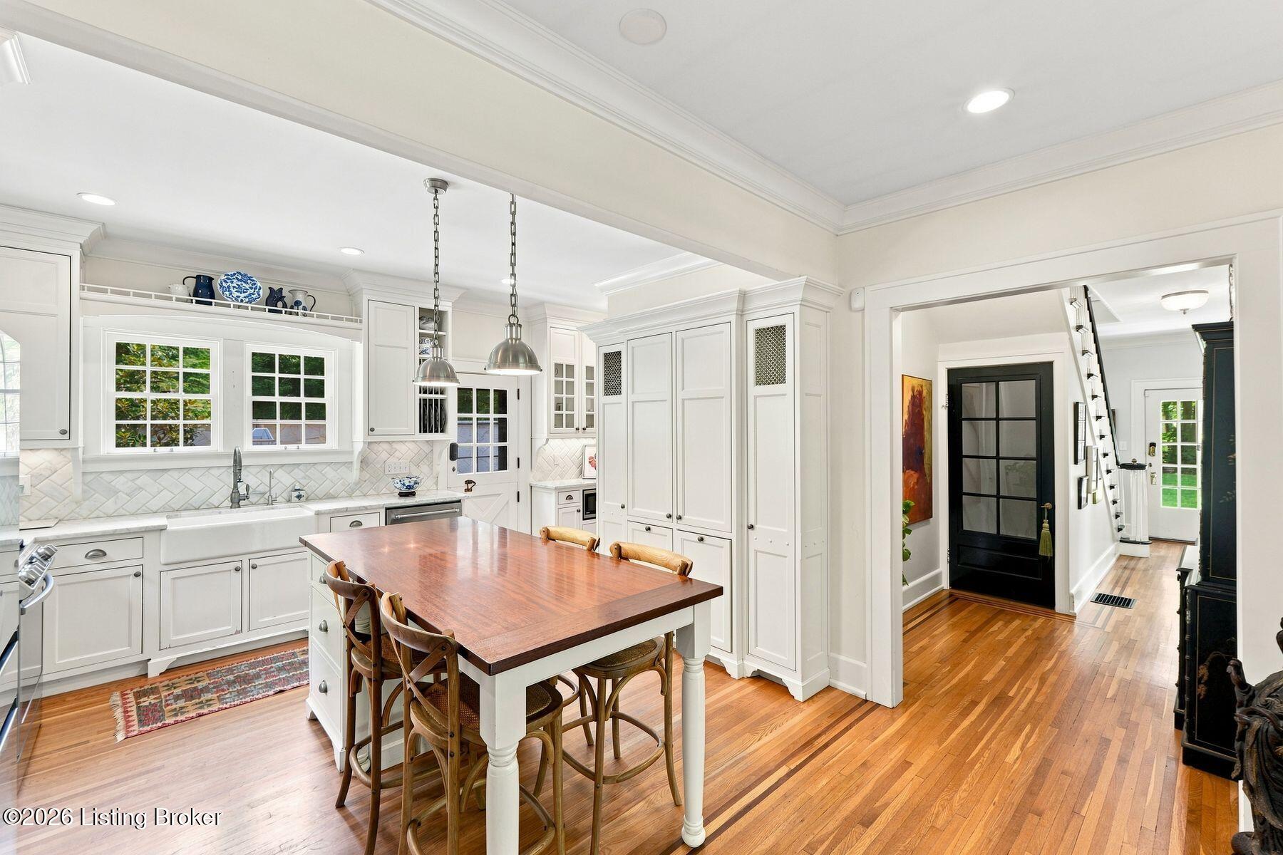 6209 Wolf Pen Branch Rd