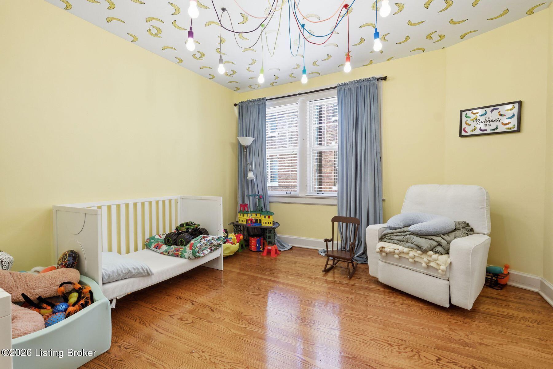 1601 Spring Dr 10