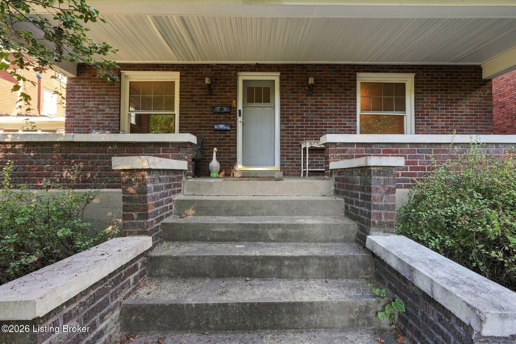 1855 Harvard Dr