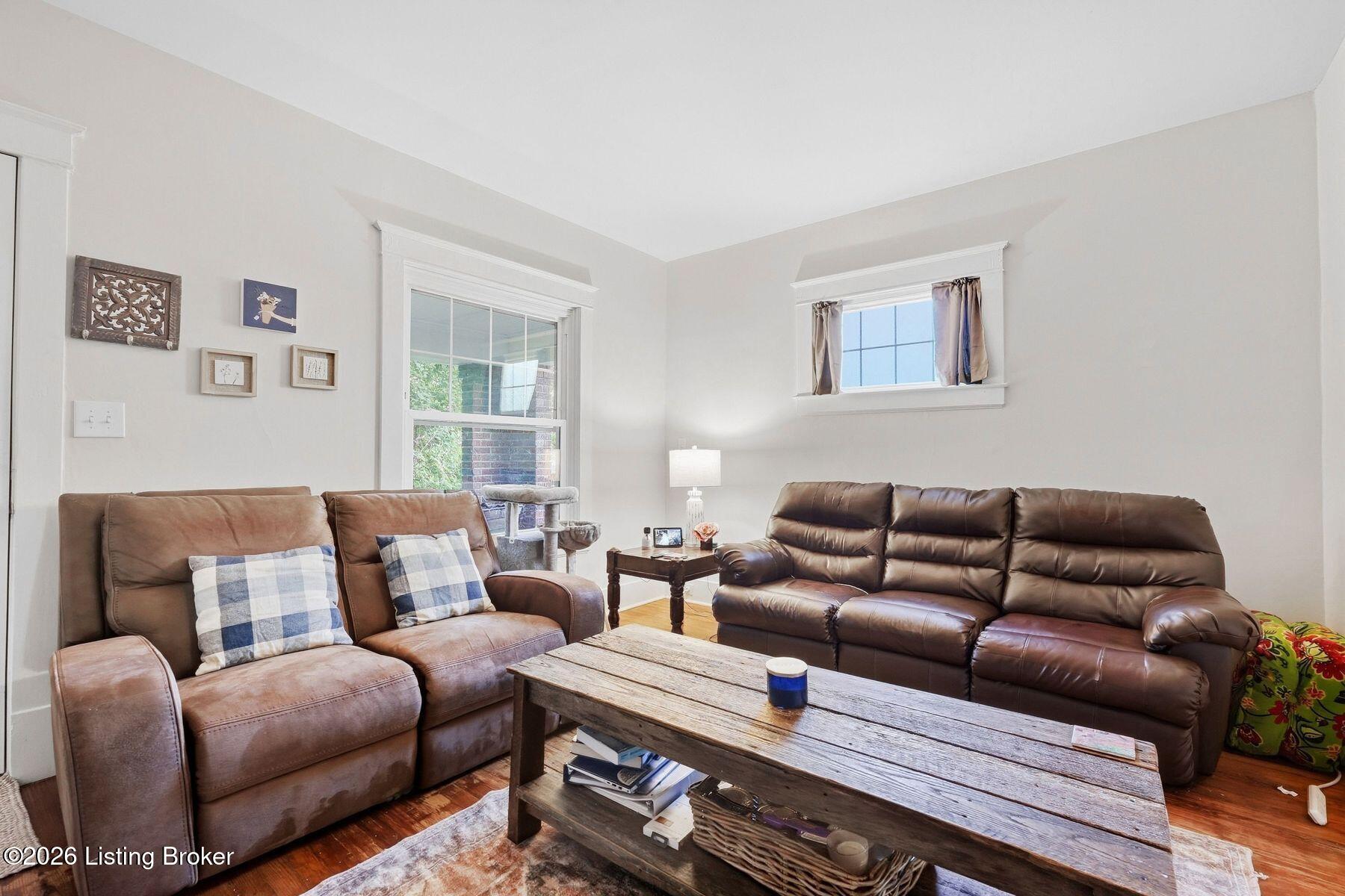 1855 Harvard Dr