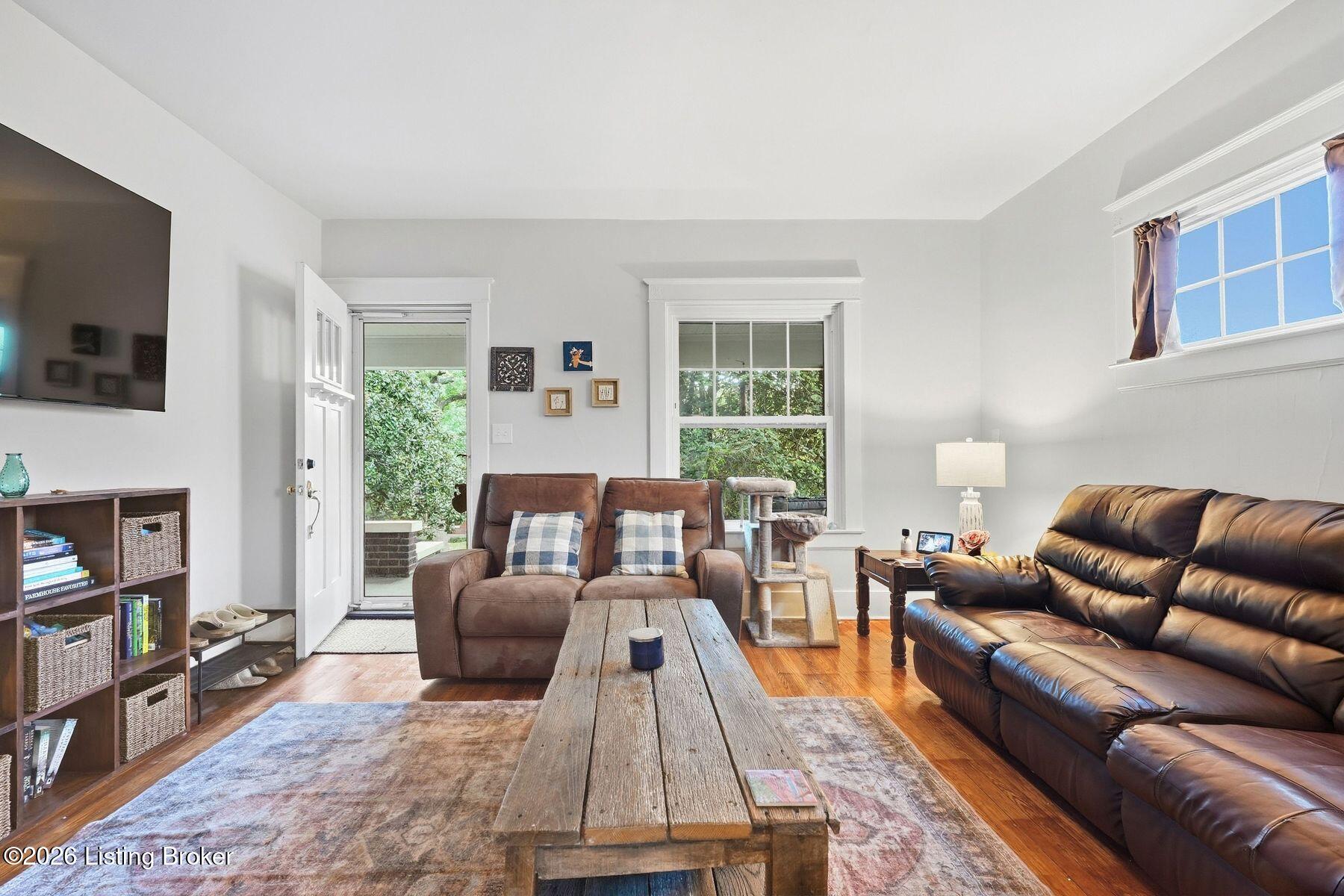 1855 Harvard Dr