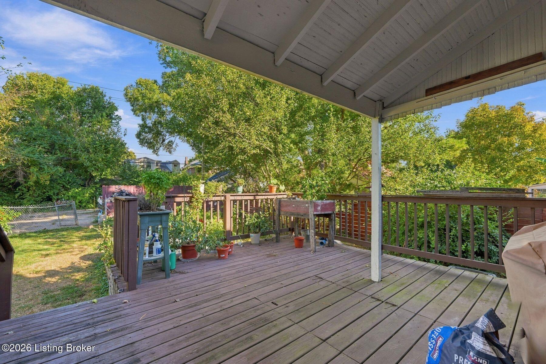 1855 Harvard Dr