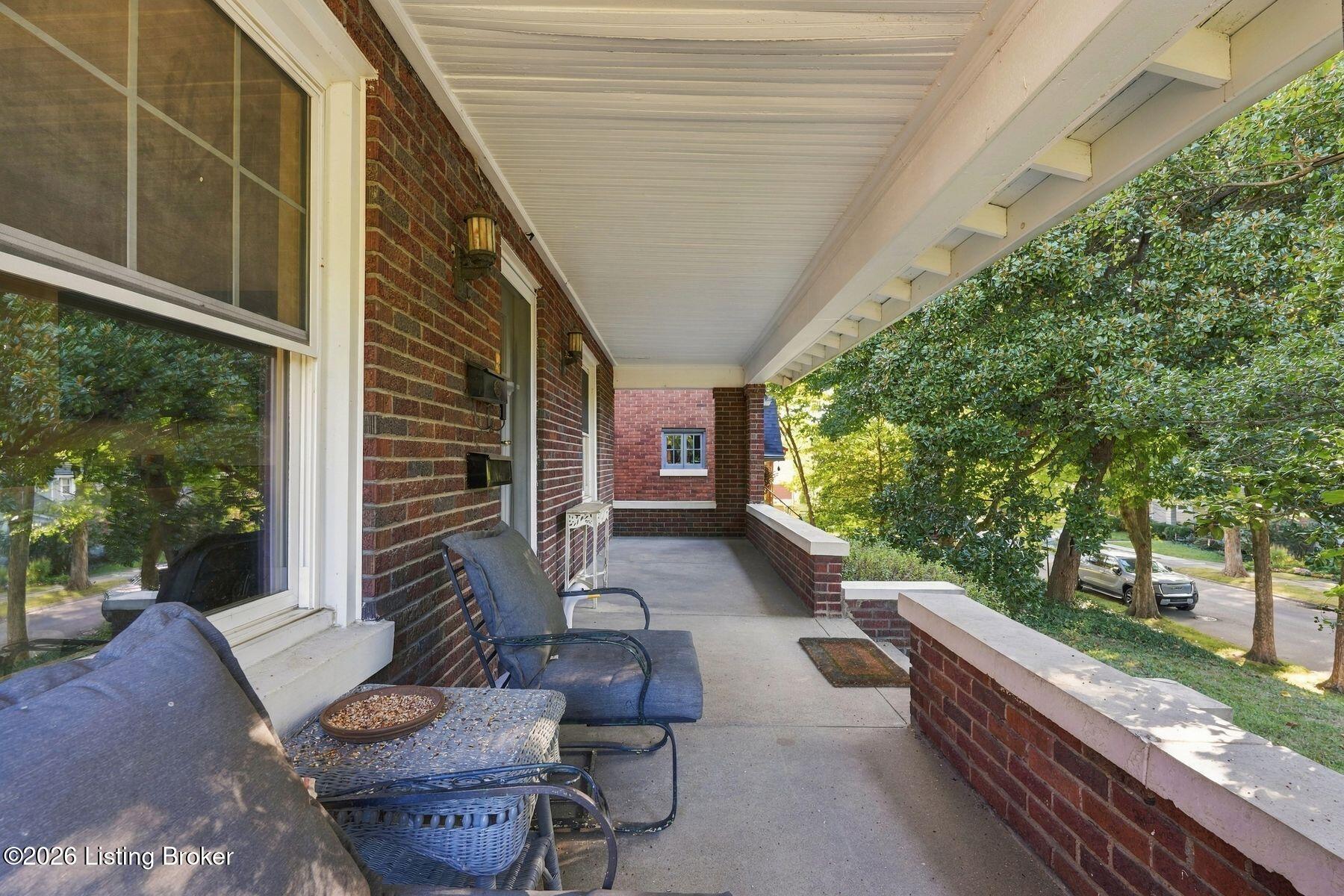 1855 Harvard Dr