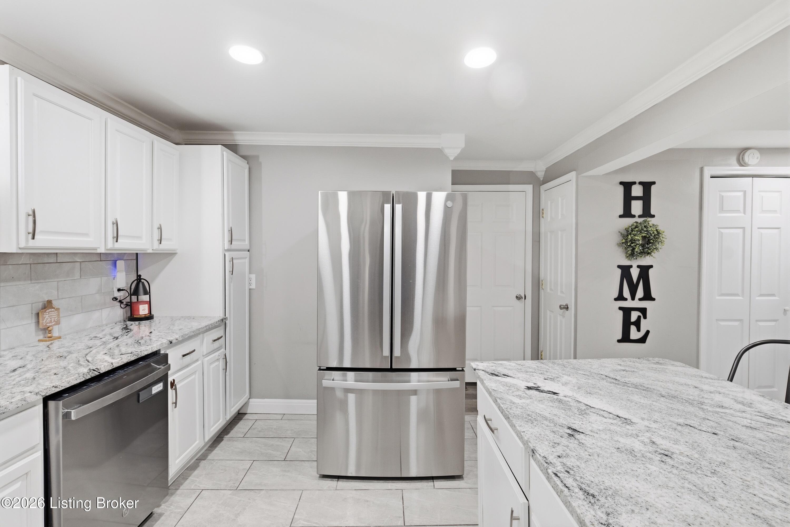 10014 Welch Dr