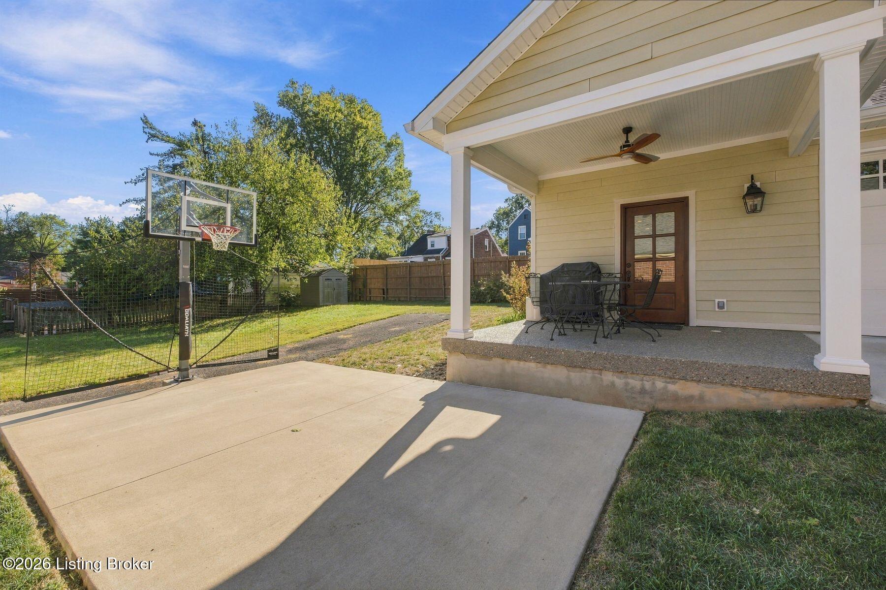 2606 Drayton Dr