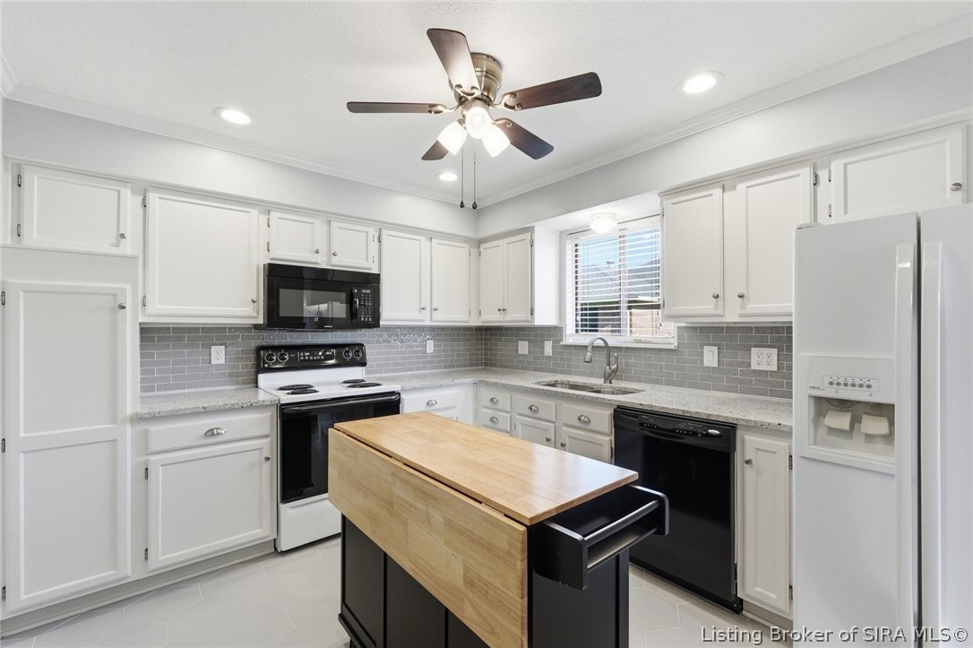 1710 Charlestown New Albany Road 103