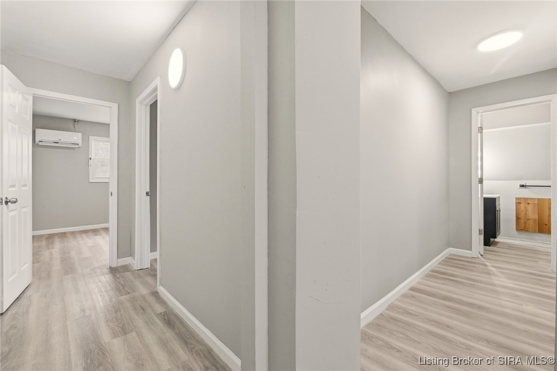 12 Hollye Drive SE