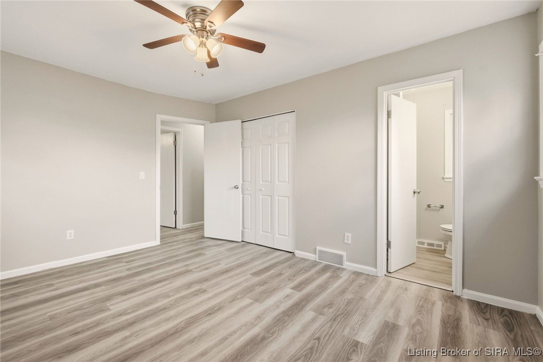 12 Hollye Drive SE