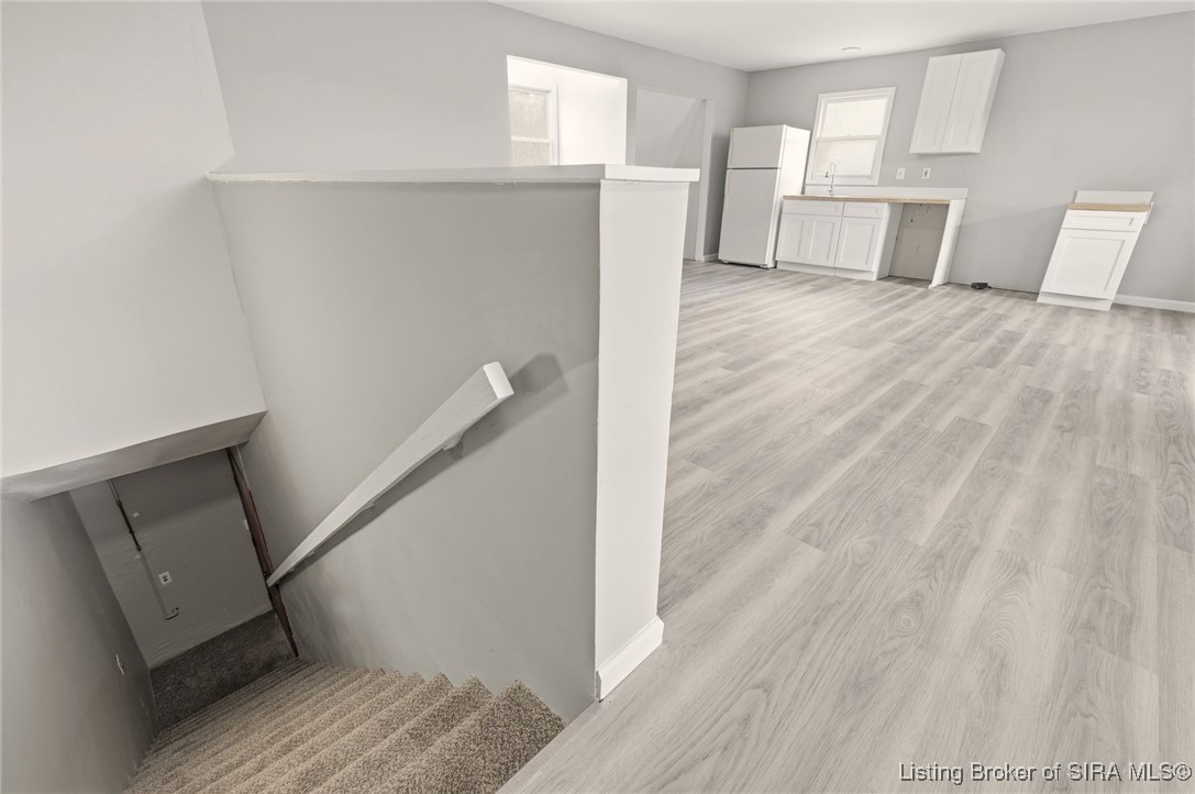 12 Hollye Drive SE