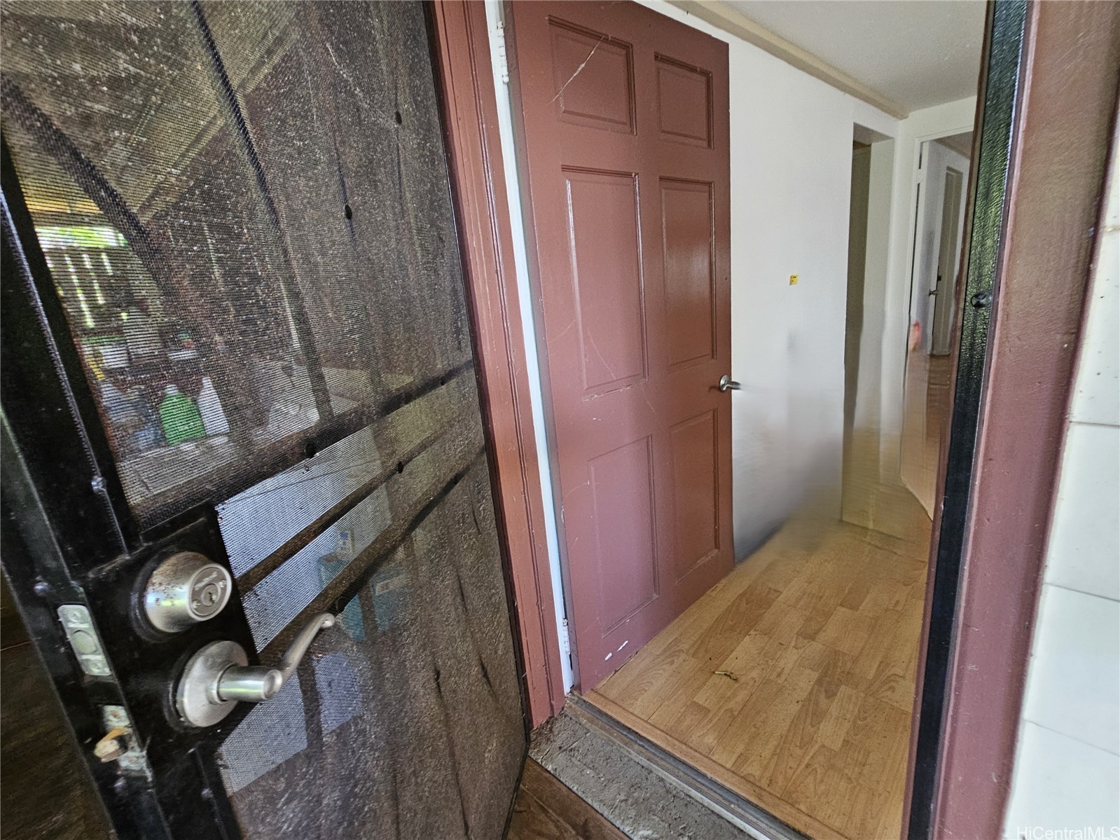 2888 Kalihi Street