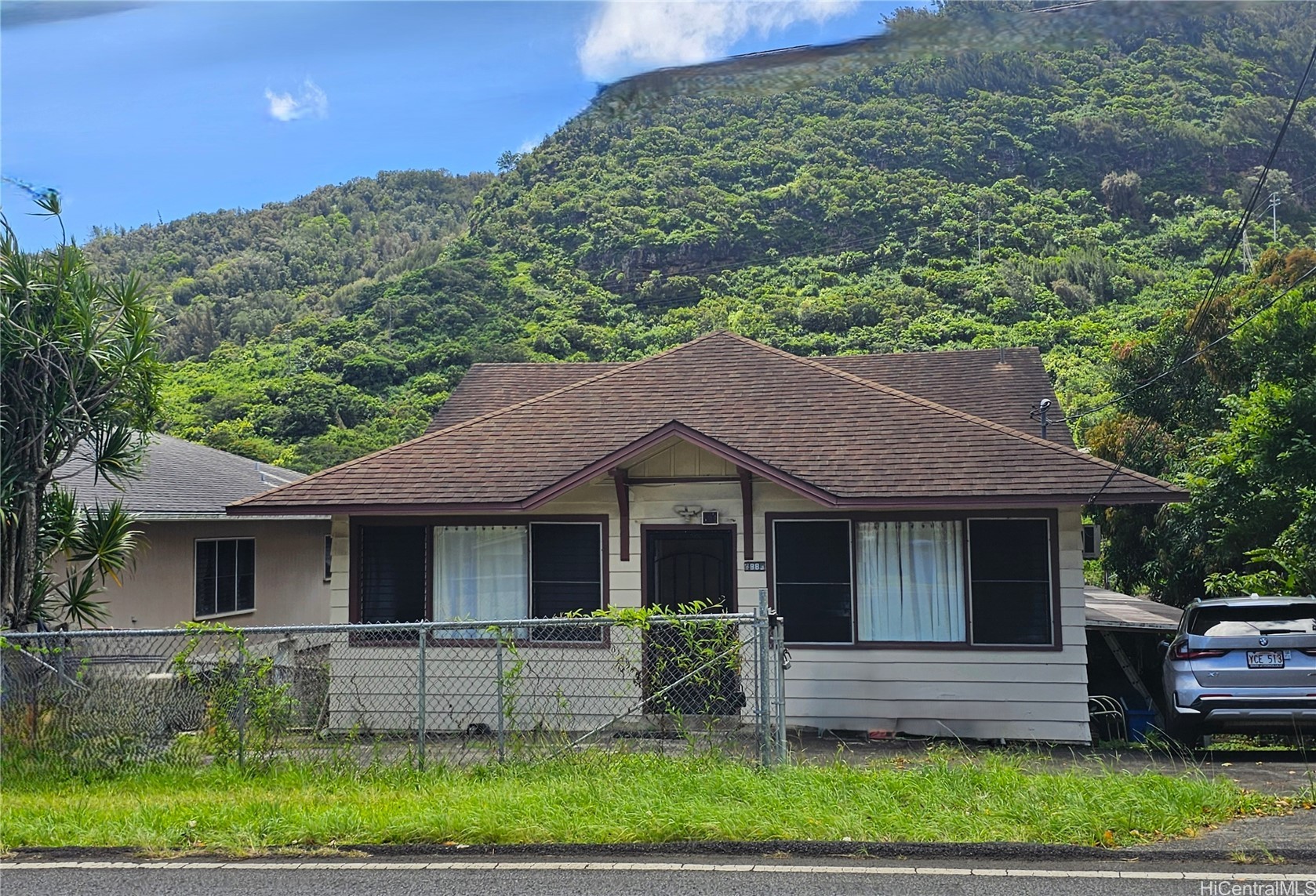 2888 Kalihi Street