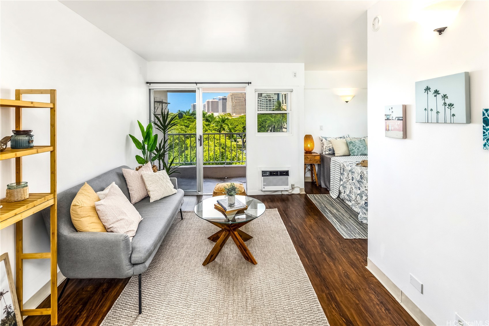 1459 Pele Street 401
