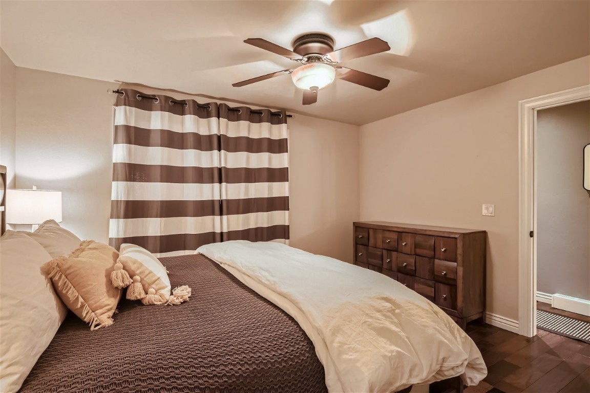 107 N HARRIS STREET 302