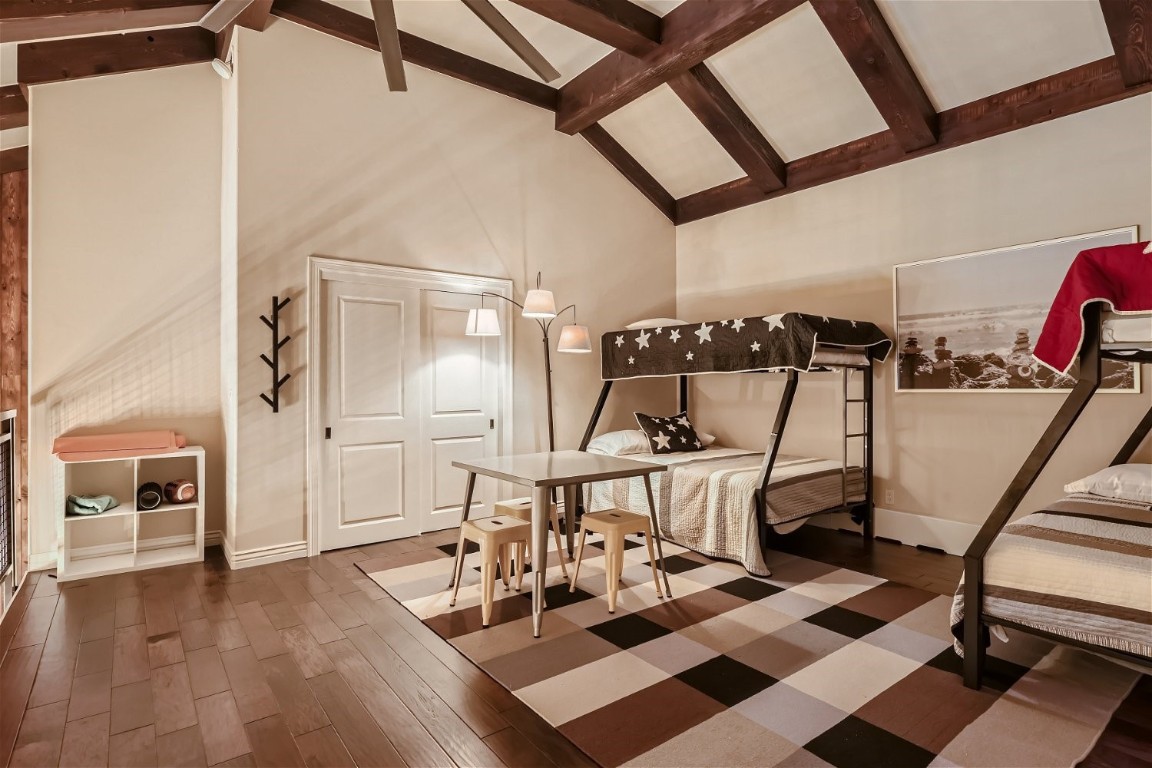 107 N HARRIS STREET 302