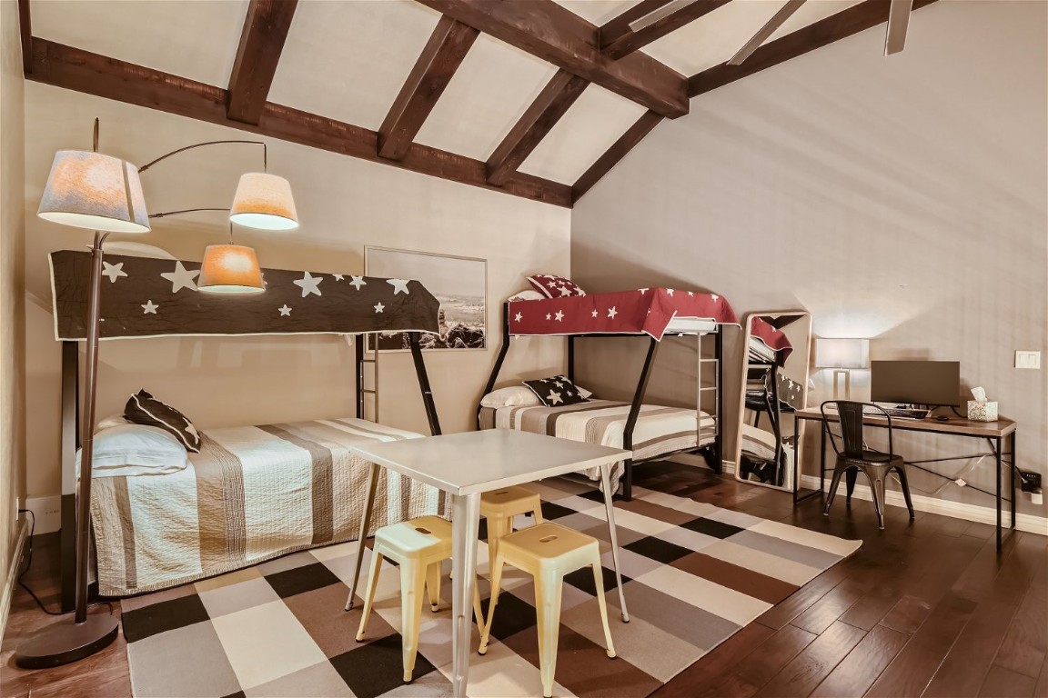 107 N HARRIS STREET 302