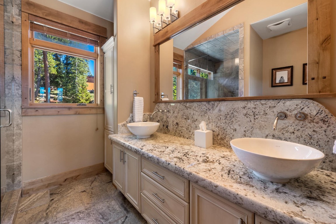 304 S Fuller Placer ROAD