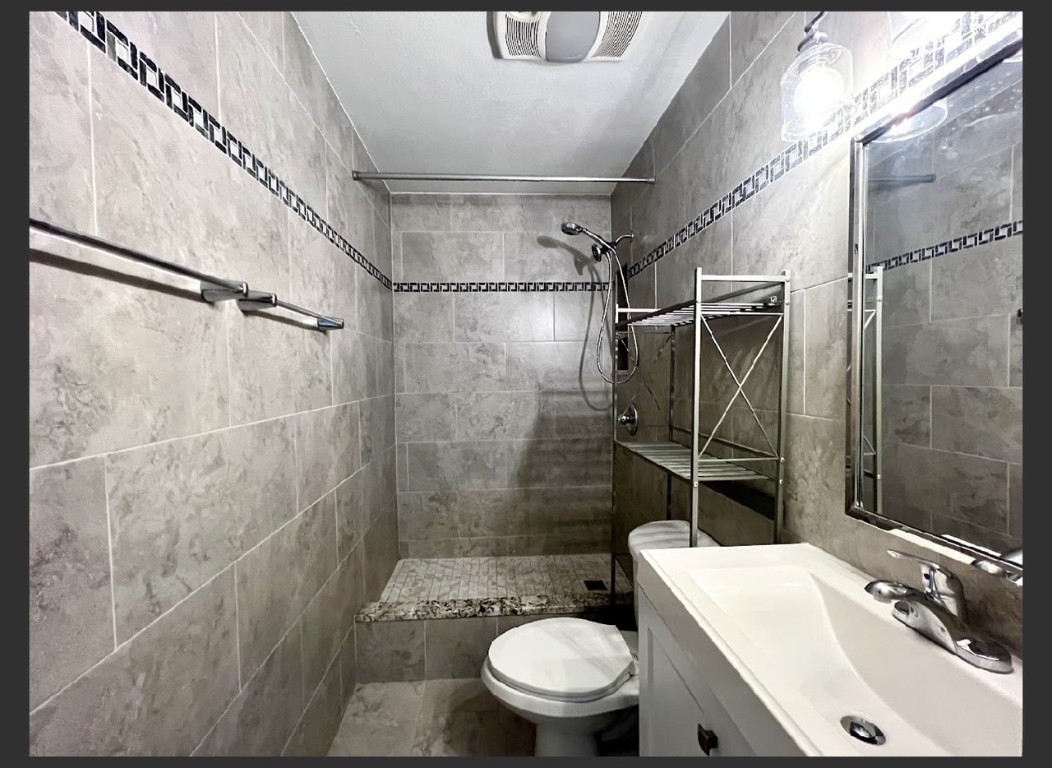 760 Copper ROAD E111