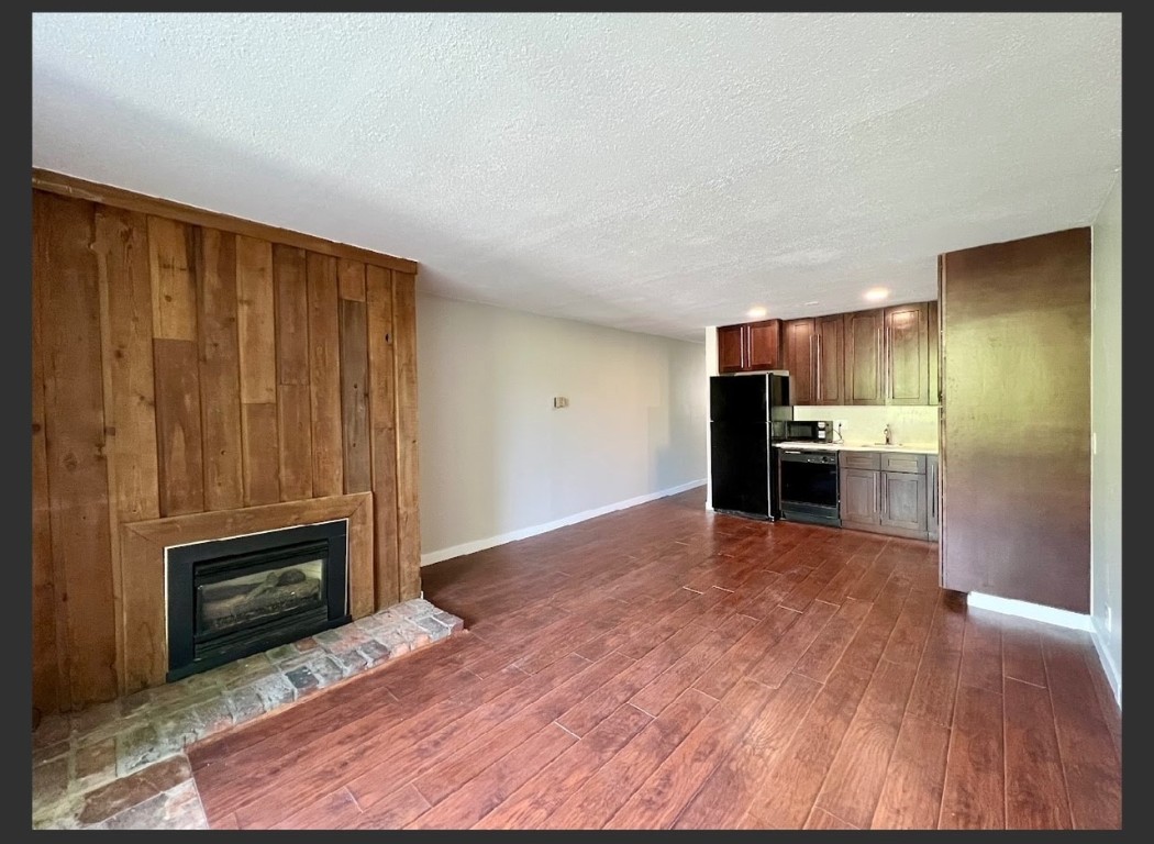 760 Copper ROAD E111