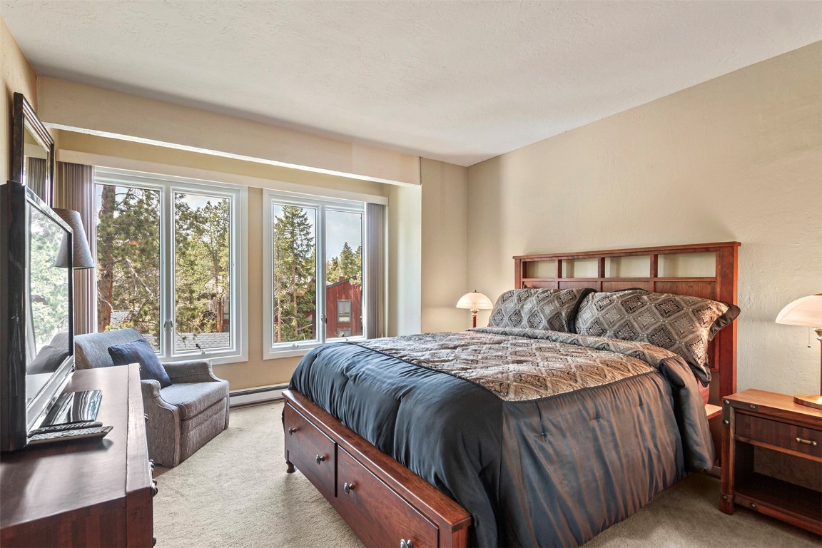 820 Columbine ROAD 18