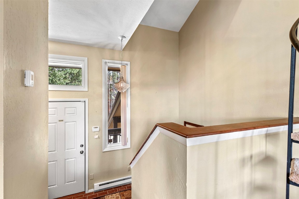 820 Columbine ROAD 18