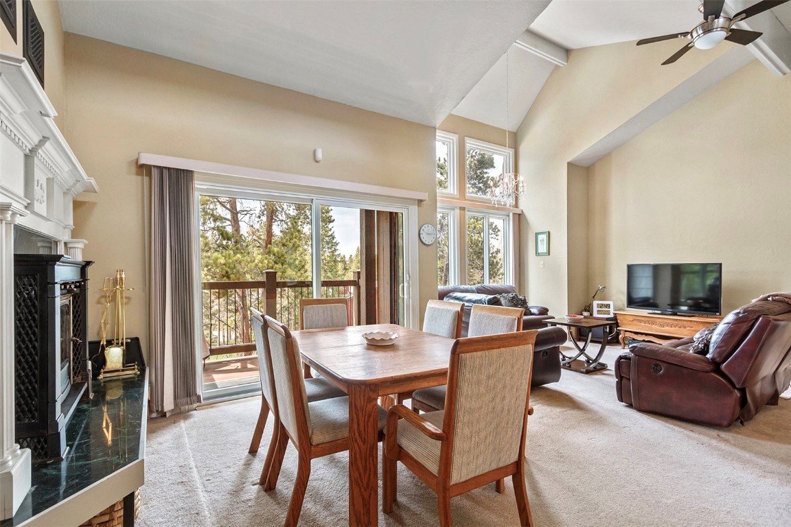 820 Columbine ROAD 18