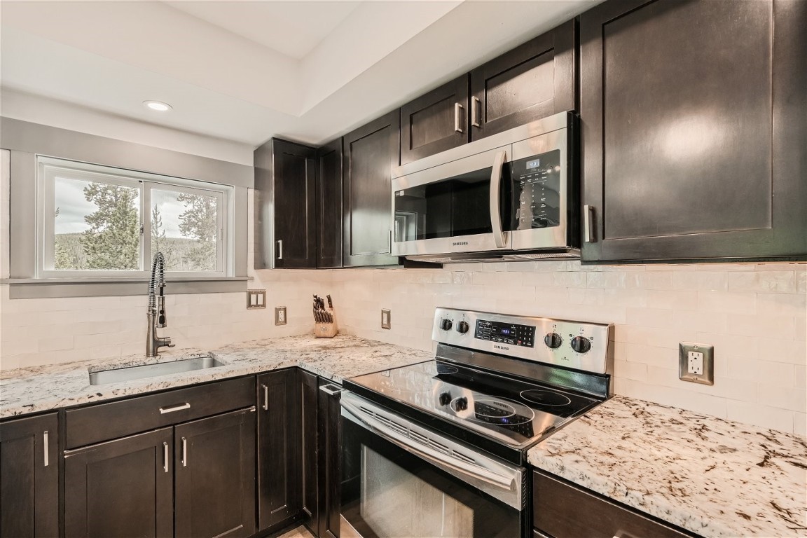 227 S Fuller Placer ROAD 6