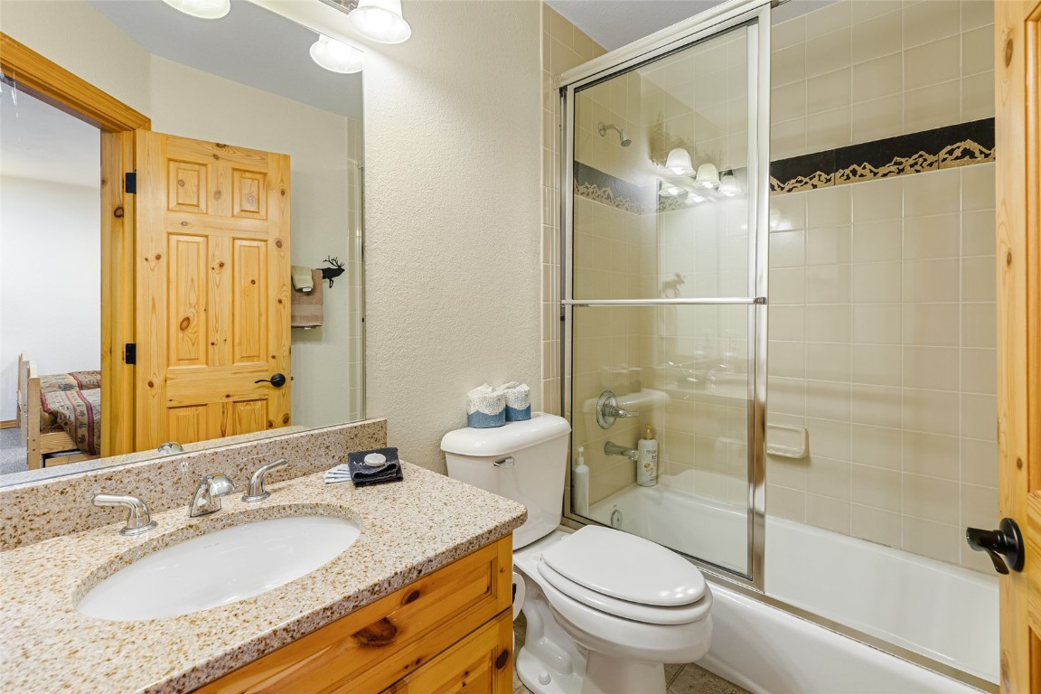 426 Kings Crown ROAD 426