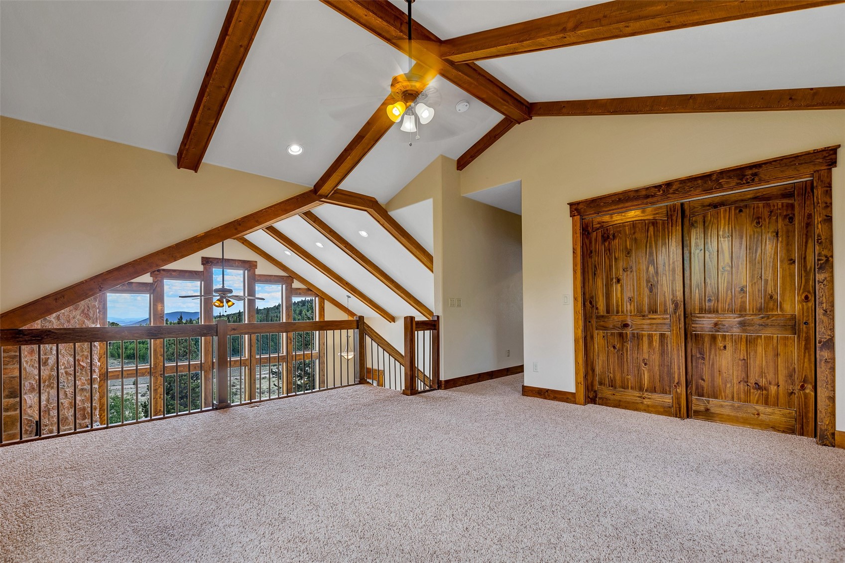 1424 Bluestem WAY