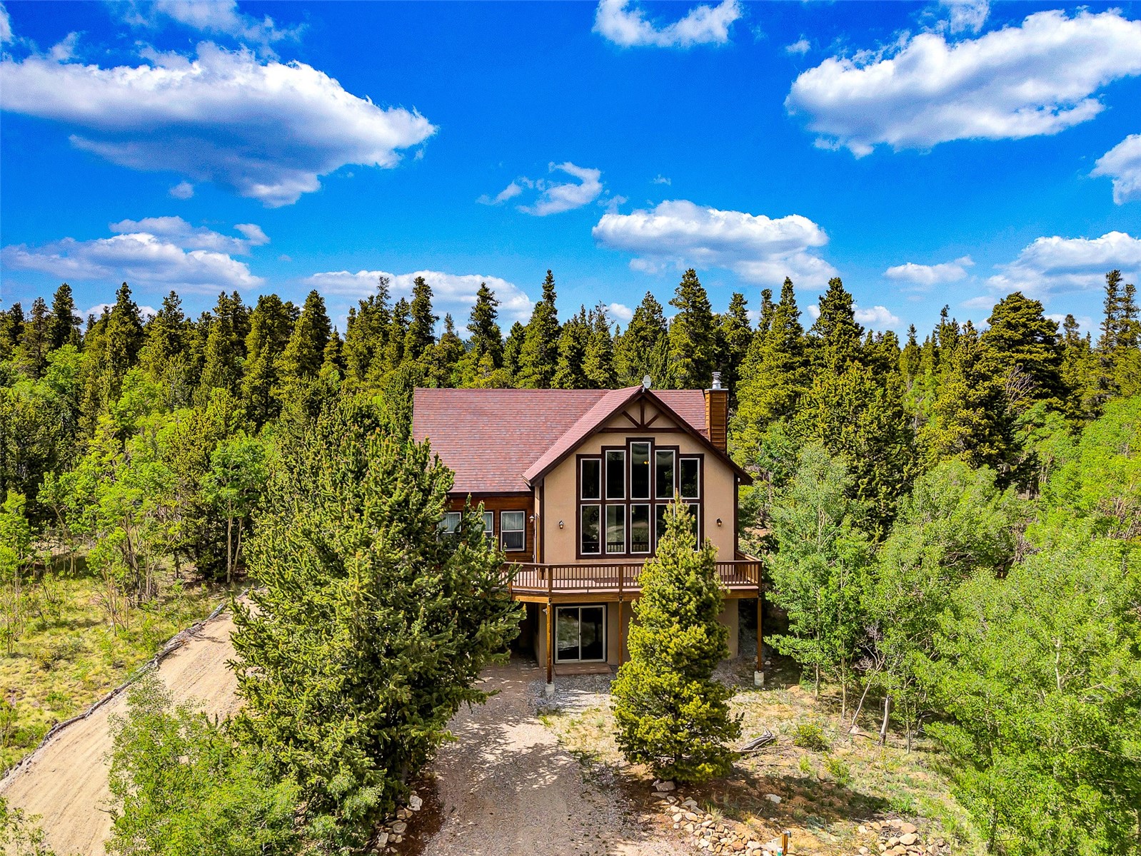 1424 Bluestem WAY