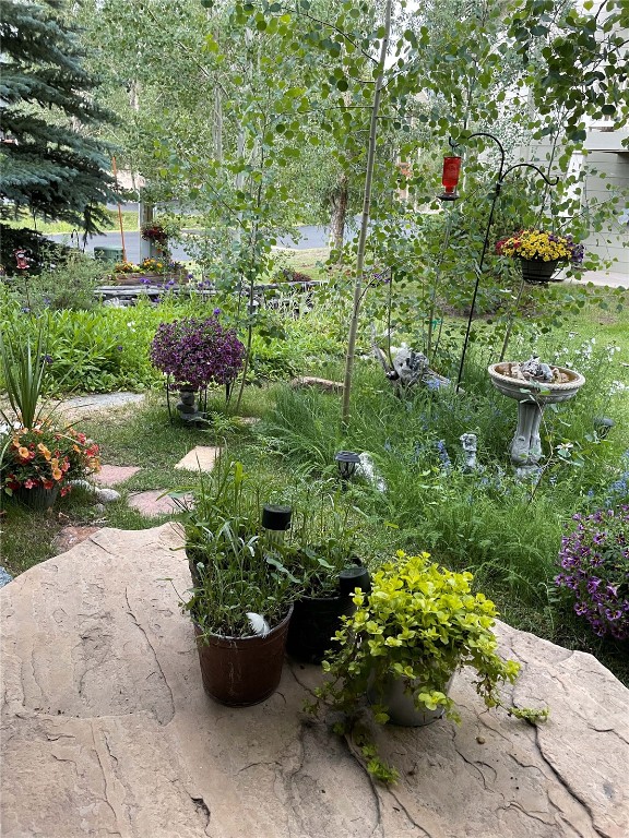 1517 Point DRIVE 17-102