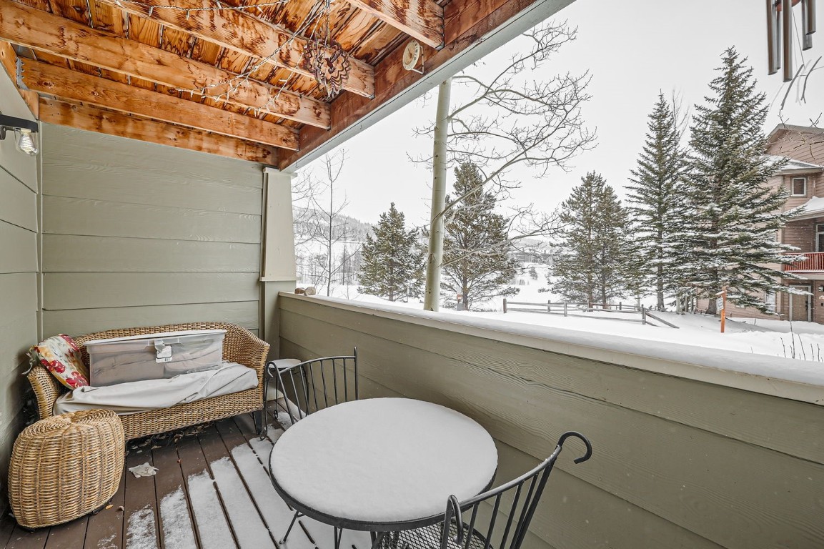 1517 Point DRIVE 17-102