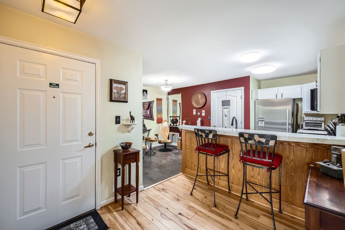 1517 Point DRIVE 17-102