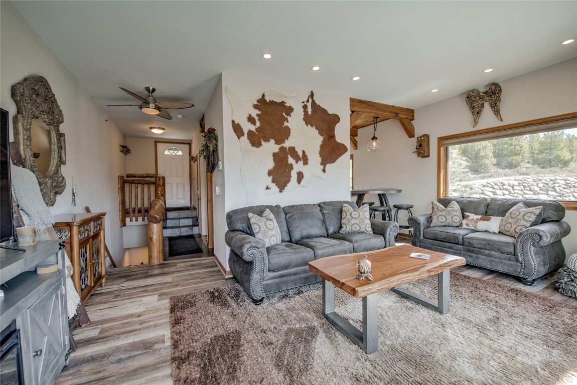 1610 Lakeview TERRACE 1600