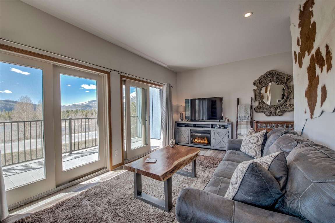 1610 Lakeview TERRACE 1600