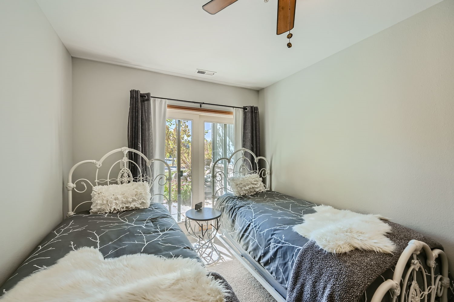 1610 Lakeview TERRACE 1600