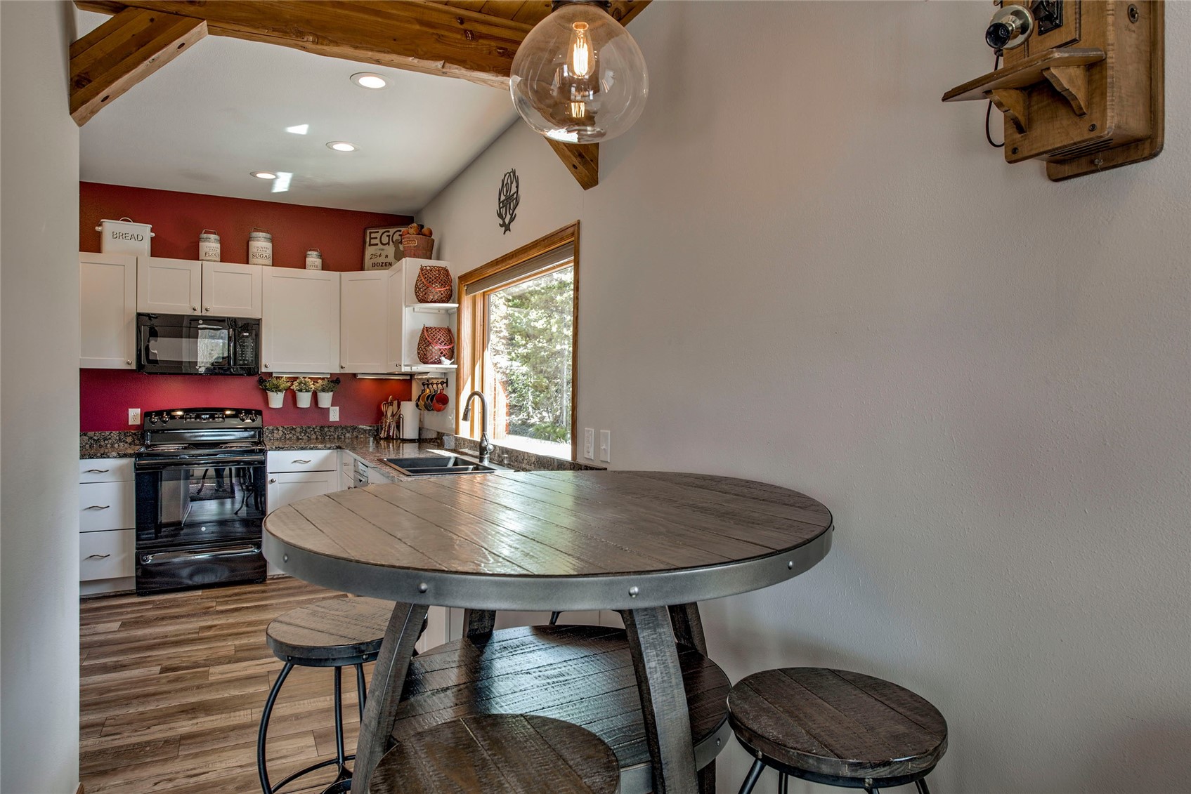 1610 Lakeview TERRACE 1600