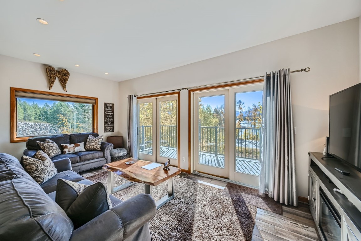 1610 Lakeview TERRACE 1600