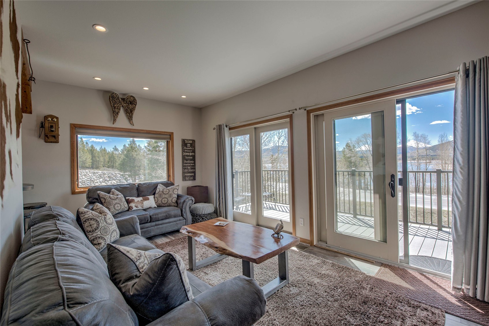 1610 Lakeview TERRACE 1600