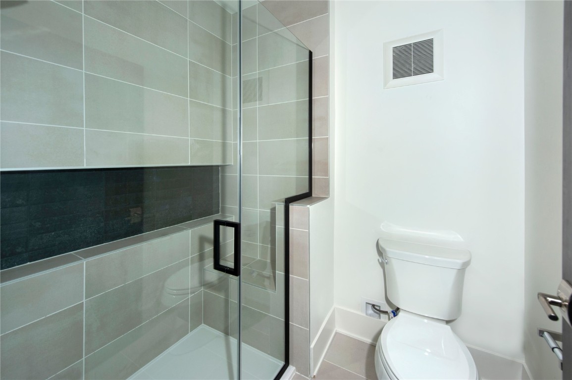 1044 Blue River Parkway C-309