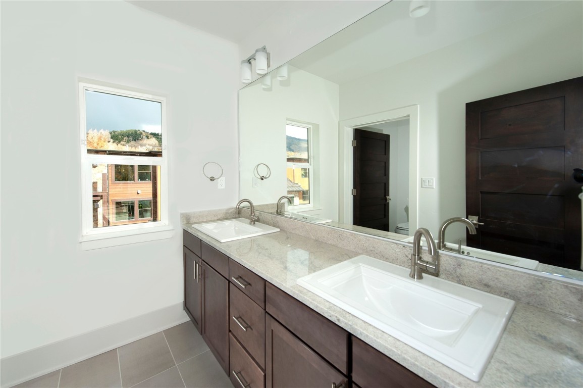 1044 Blue River Parkway C-309
