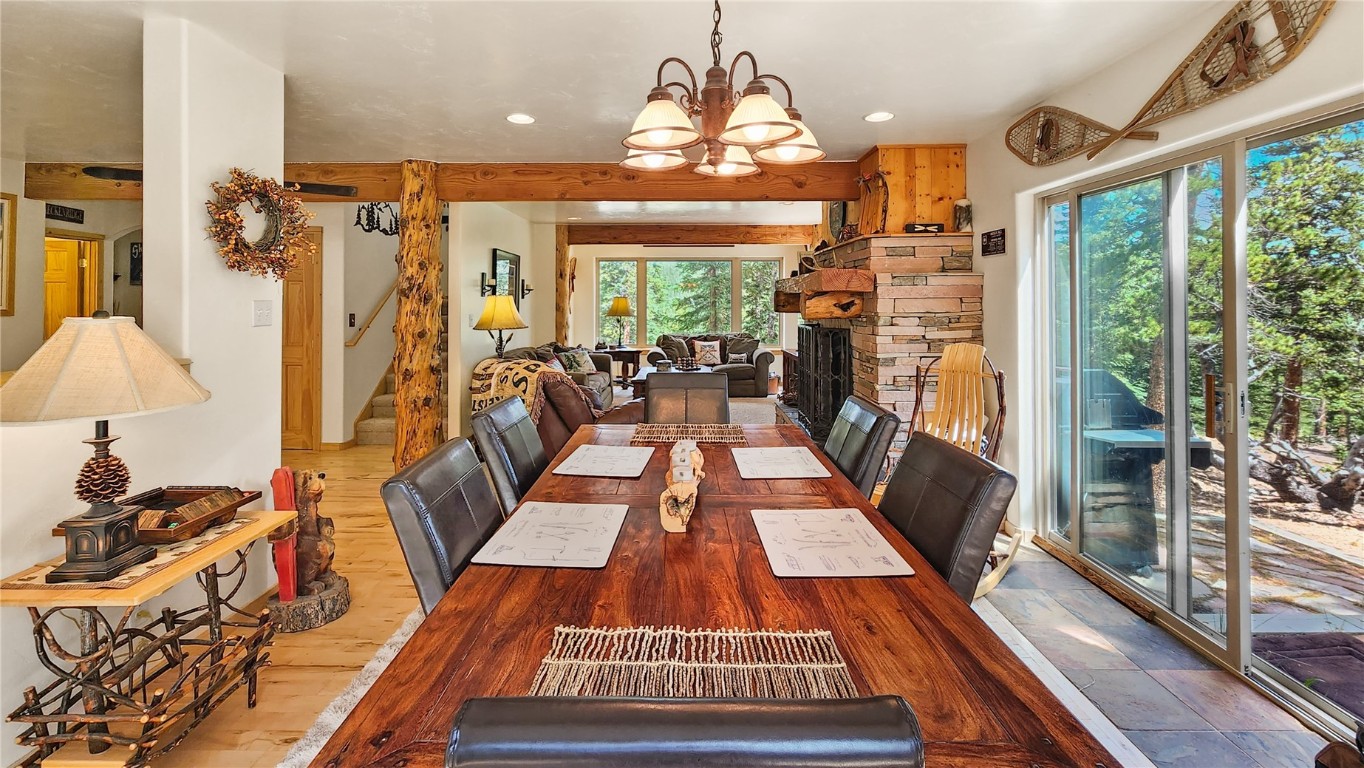 1736 Valley Of The Sun DRIVE