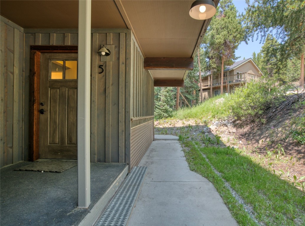 166 S Fuller Placer ROAD 5