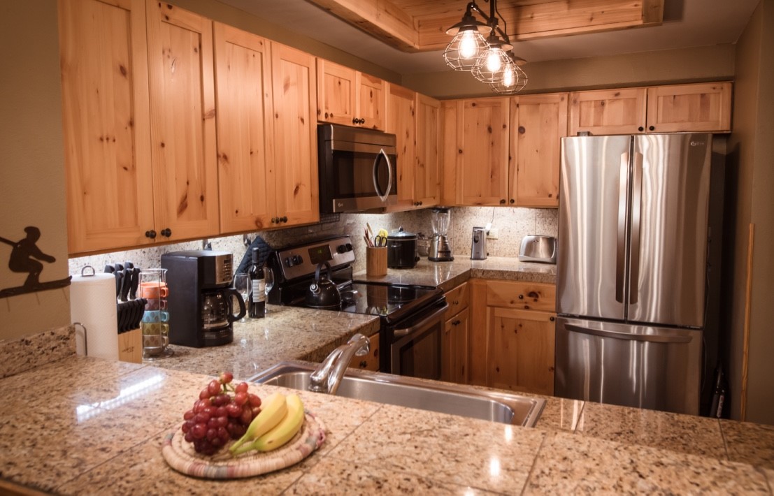 645 S Park AVENUE 705