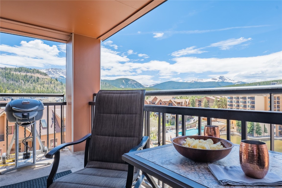 645 S Park AVENUE 705