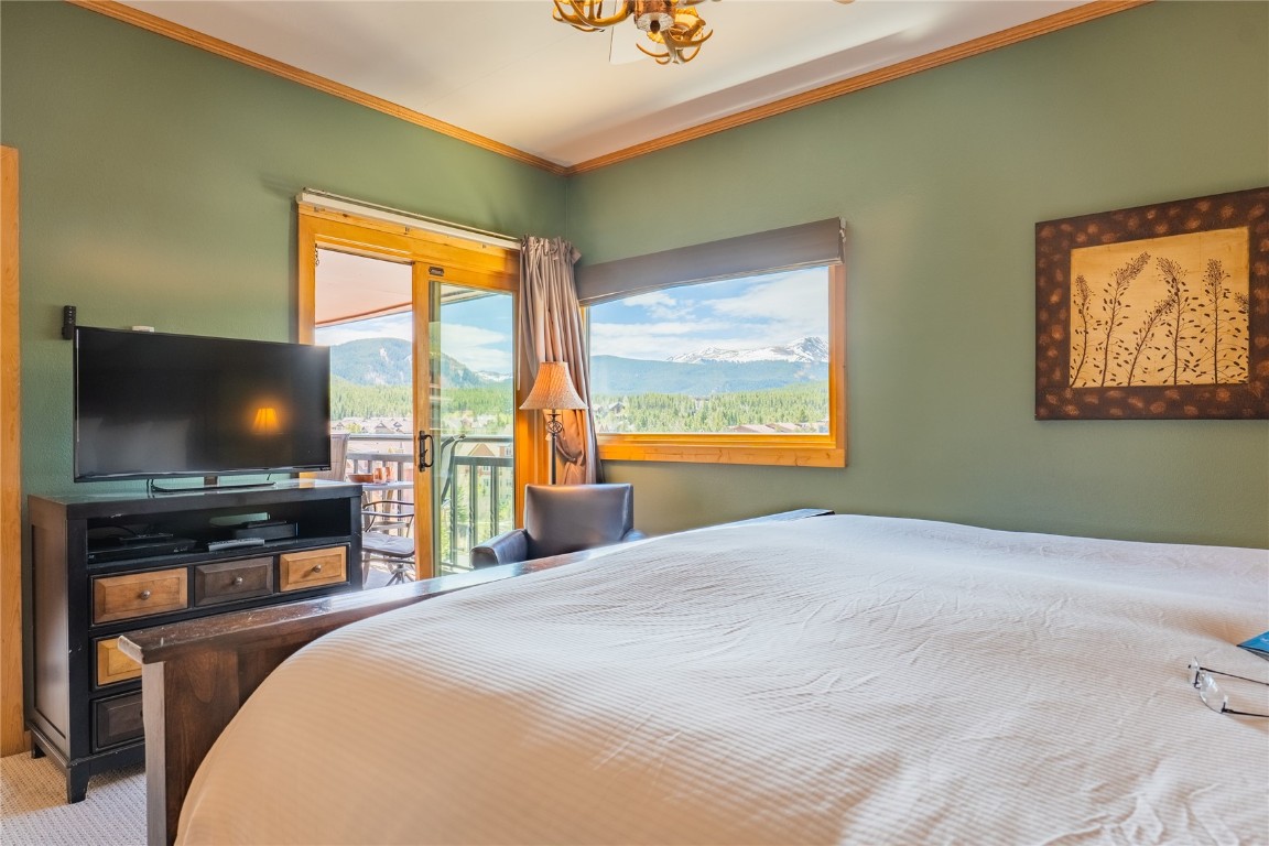 645 S Park AVENUE 705